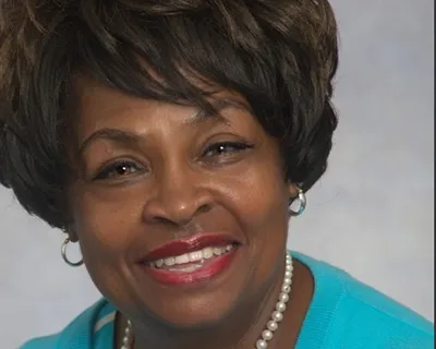 Angelia Johnson Headshot for web