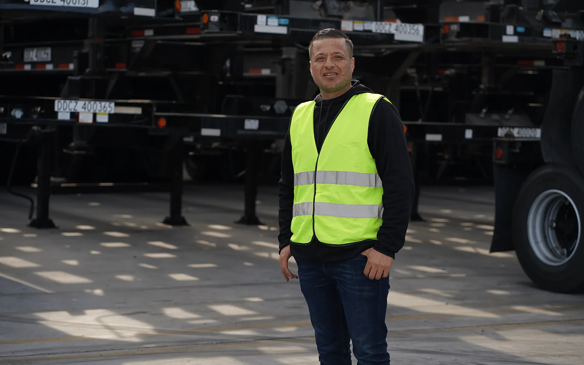 motor carrier in front of chassis